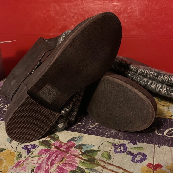 New wide calf boots - Picture 5 of 7